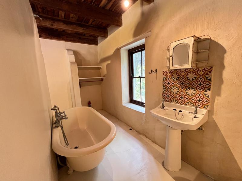 8 Bedroom Property for Sale in Hopefield Western Cape